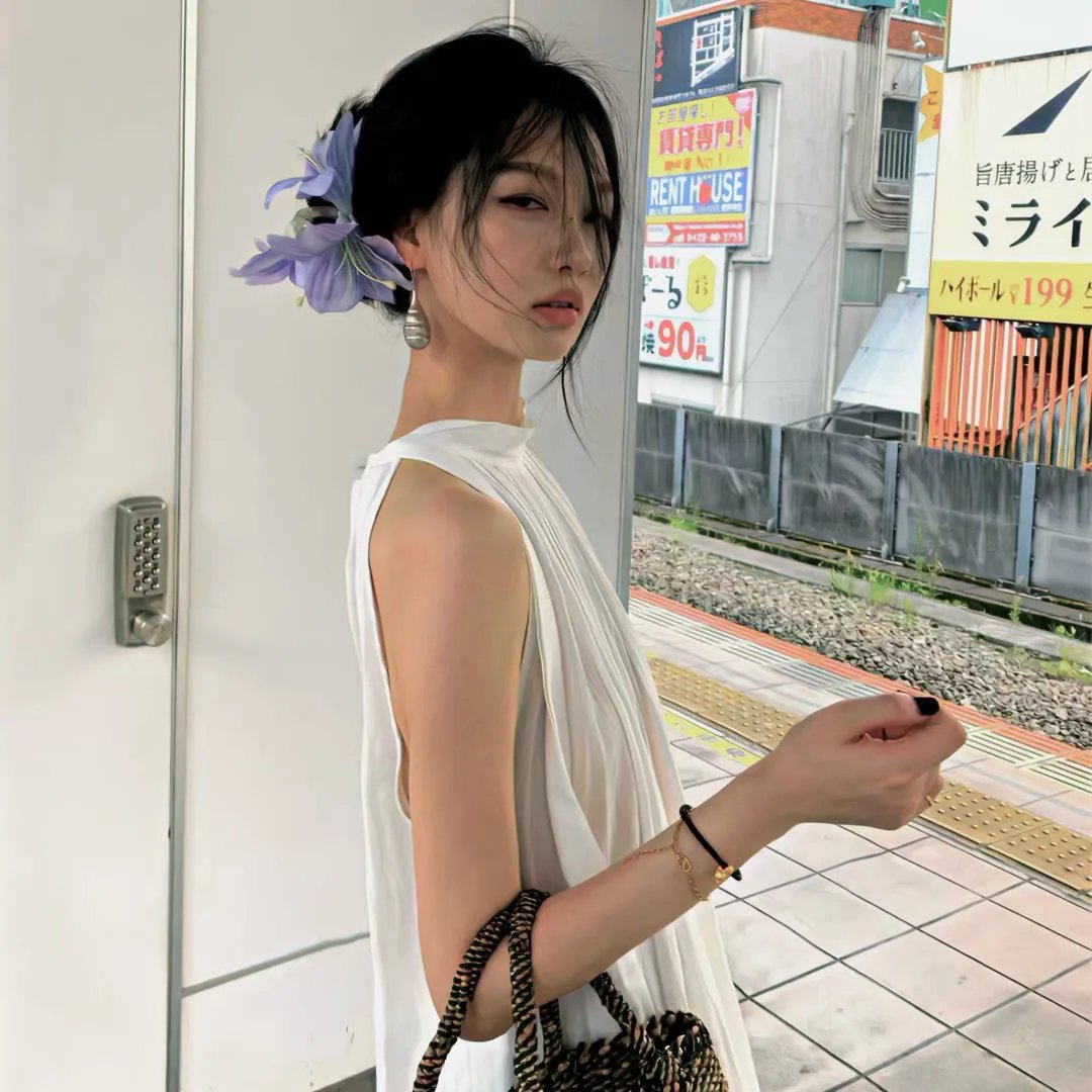 烈焰焚币