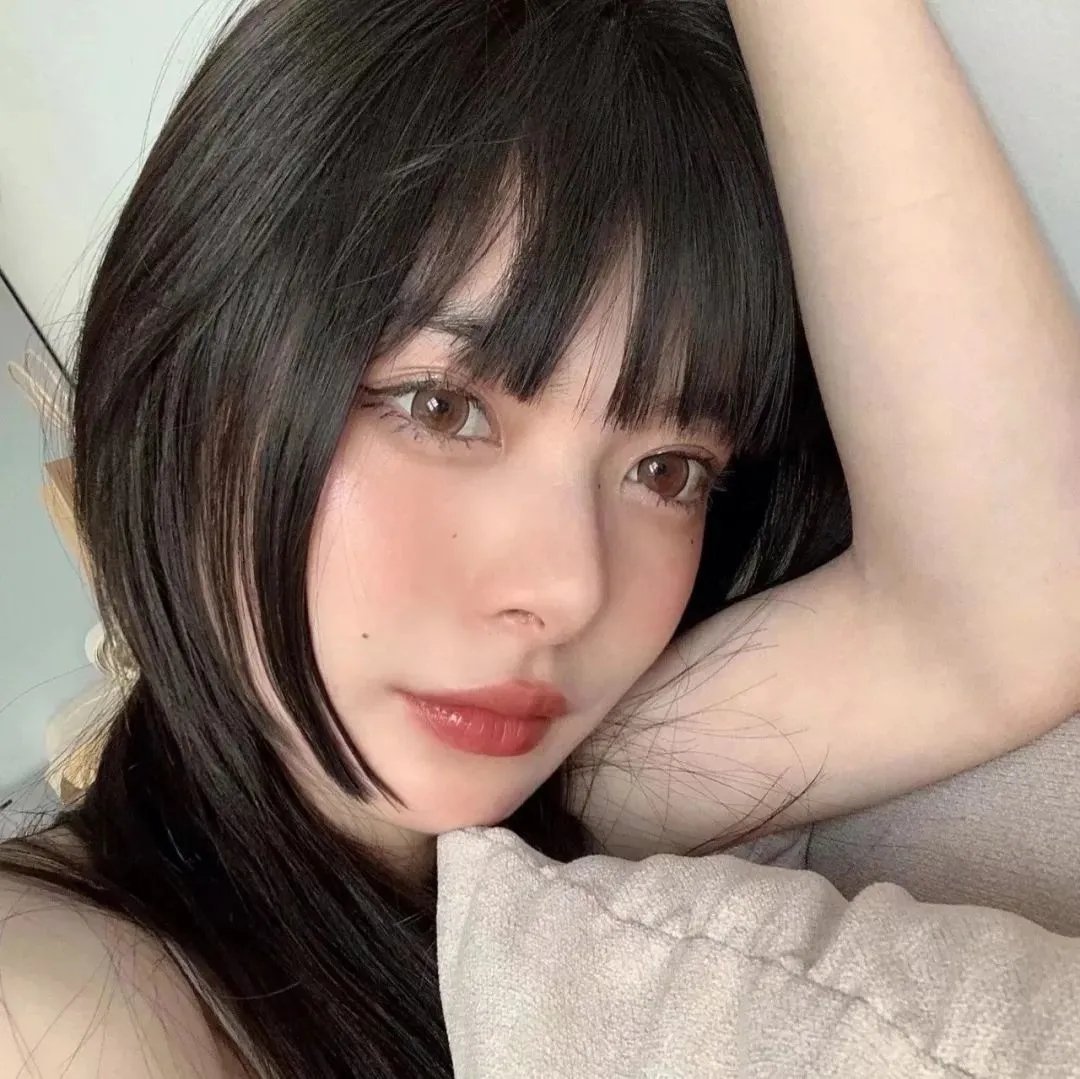 萌萌杂技演员